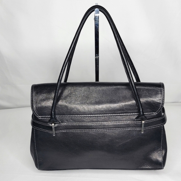 Stuart Weitzman Black Leather Handbag P111 - Picture 4 of 7